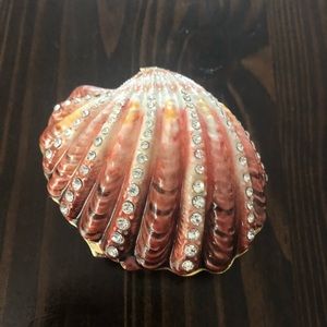 Crystal Scallop Shell Trinket Box